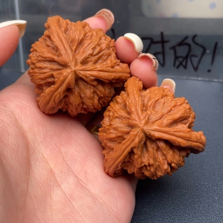 万***）吊坠文玩核桃白狮子