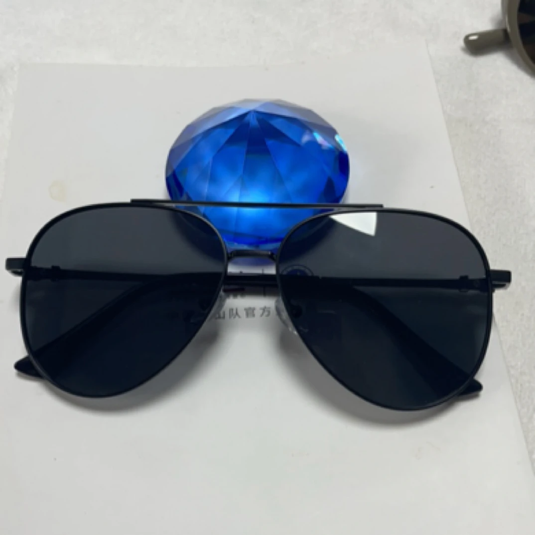 超轻偏光蛤蟆镜飞行员款开车驾驶户外时尚百搭防强光太阳镜