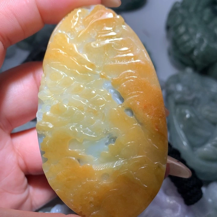 翡翠未镶嵌颈饰保真天然A货翡翠