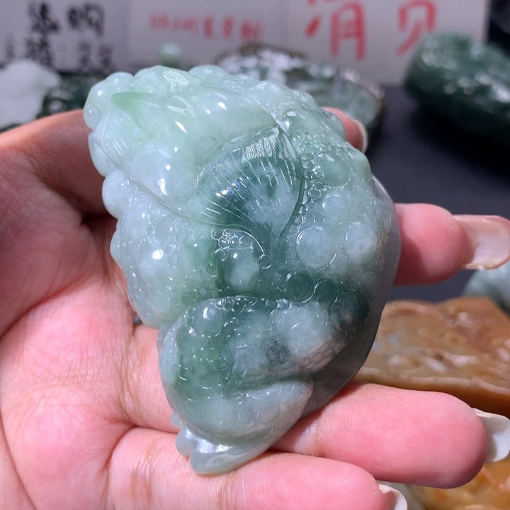 翡翠未镶嵌颈饰保真天然a货翡翠