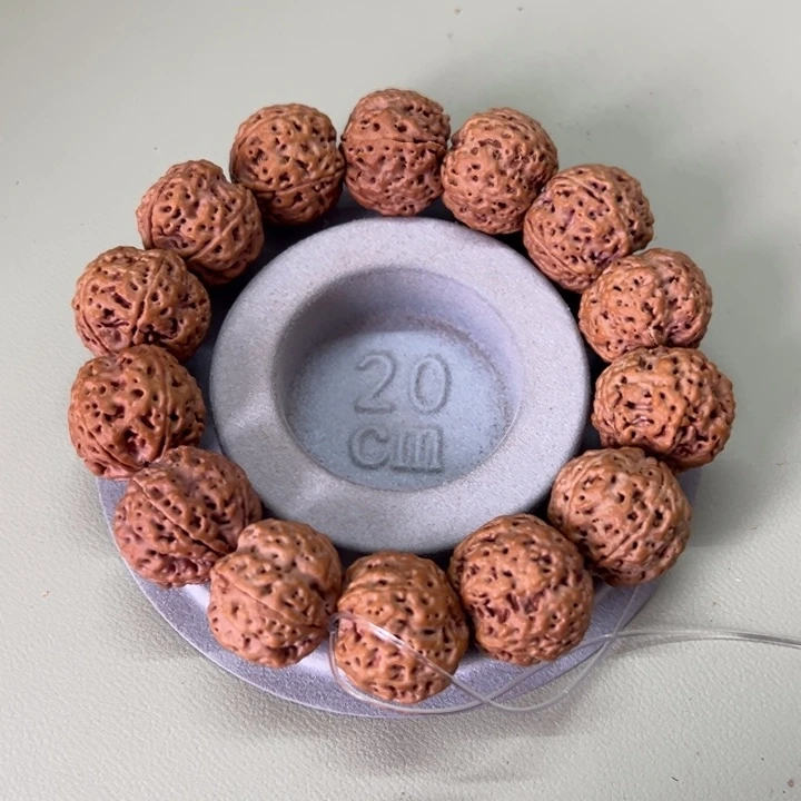 金刚菩提手串8号五瓣22针孔蜂王