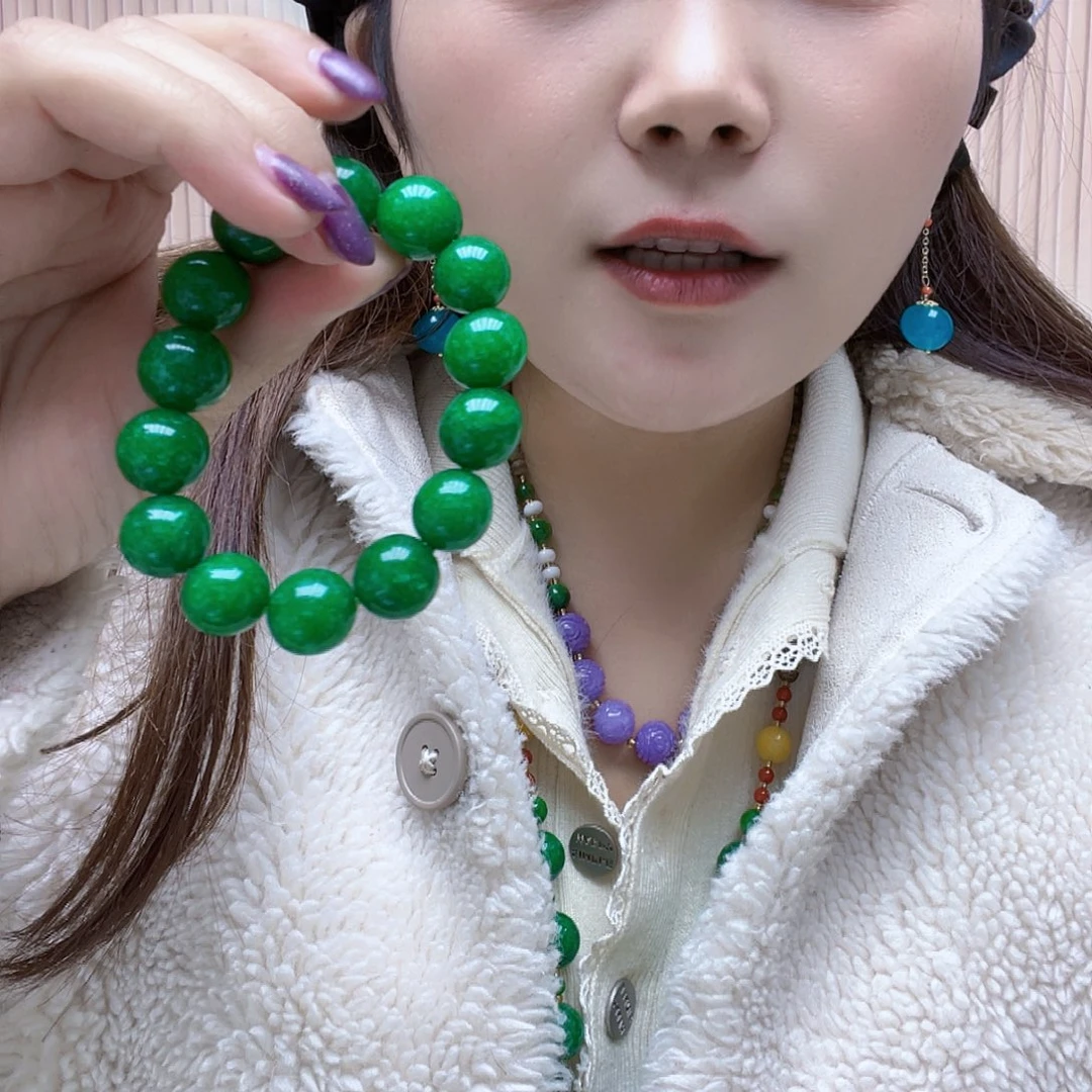 翡翠未镶嵌颈饰手链