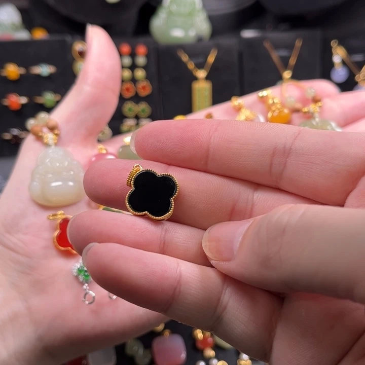 银S925镶嵌颈饰玛瑙/玉髓