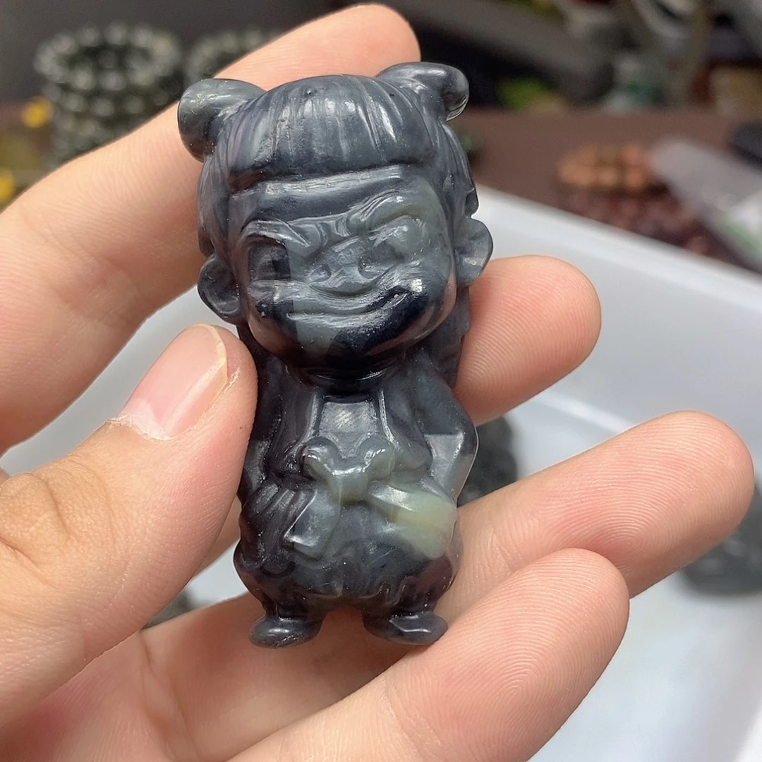 西***北和田玉未镶嵌珠宝奇石