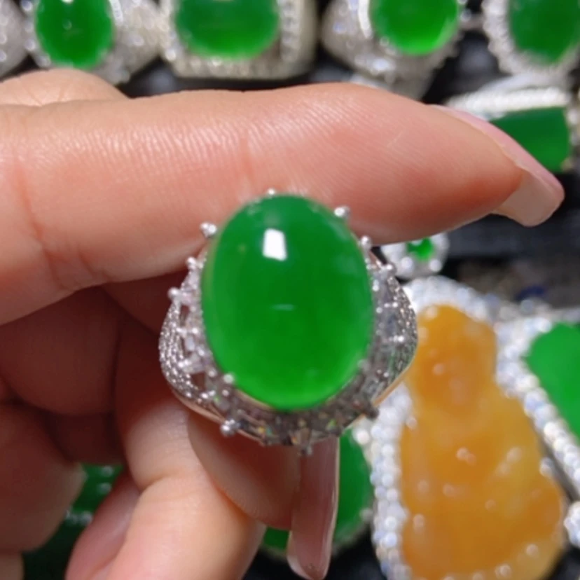 【闪购商品】翡翠未镶嵌颈饰翡翠