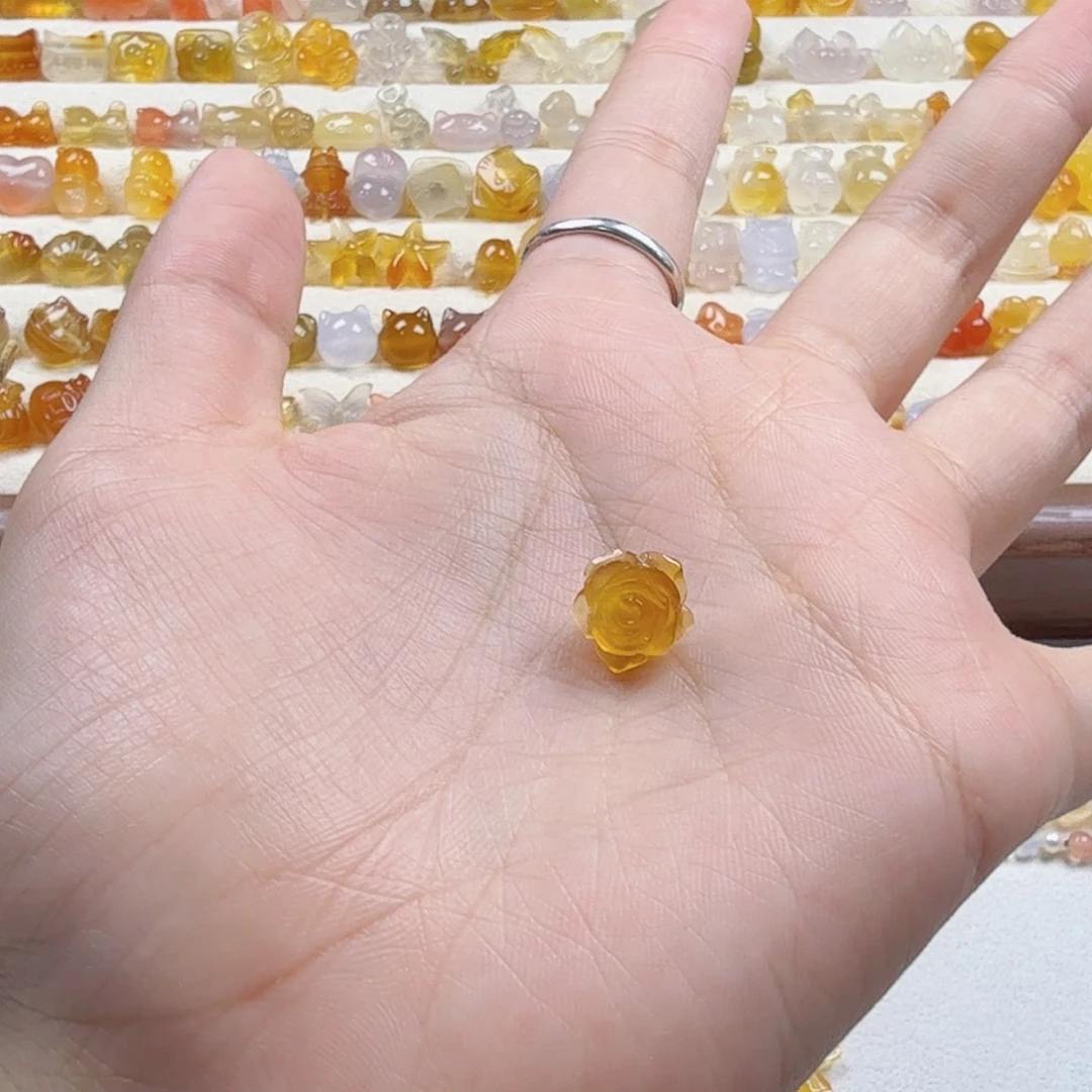 合金颈饰玛瑙/玉髓