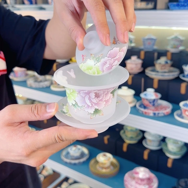 当代艺术家辞典等