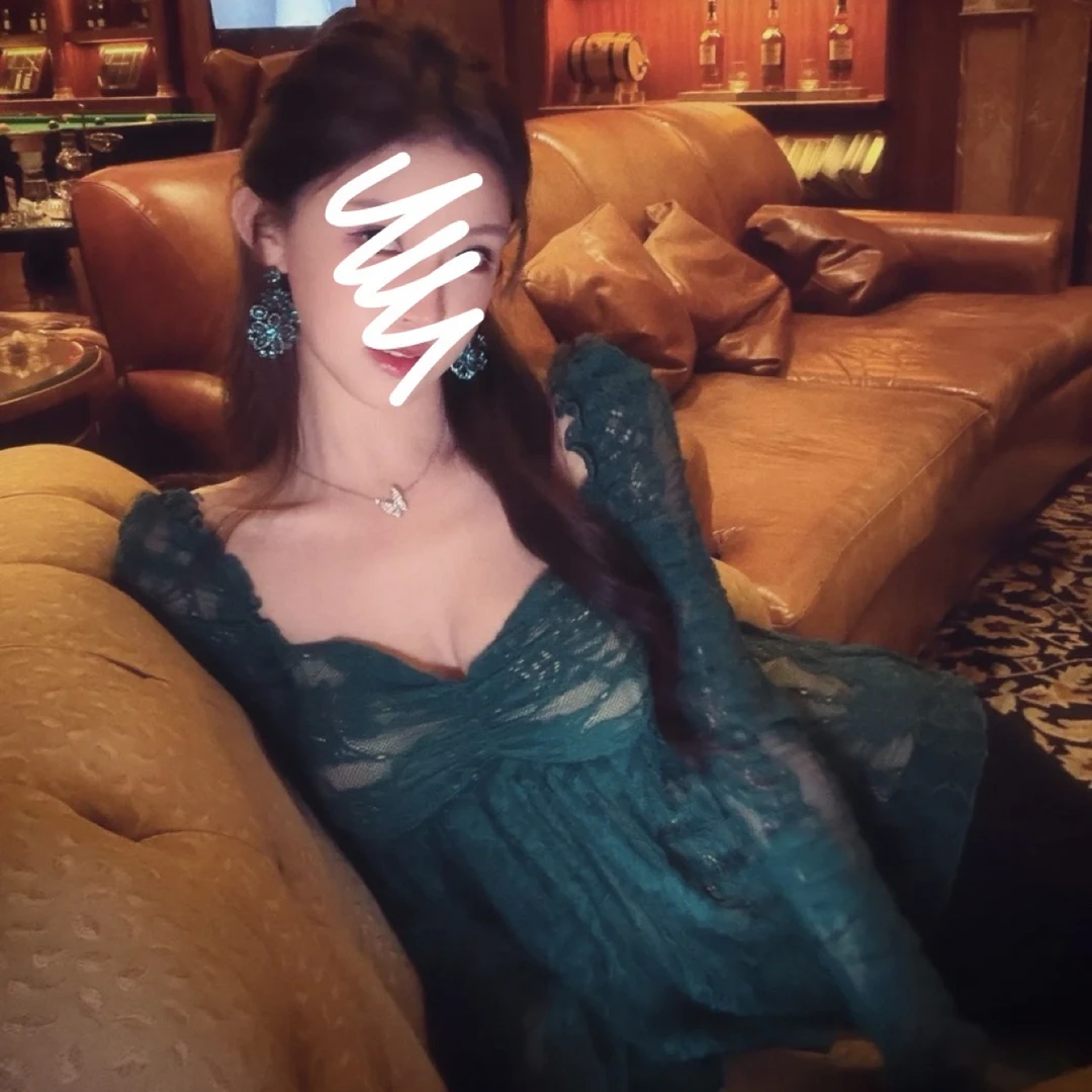 【熙浠】“香阀世家”纯欲方领蕾丝上衣带内衬自带胸垫