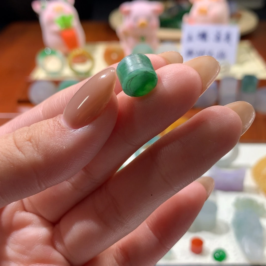 未镶嵌定制翡翠?*呱