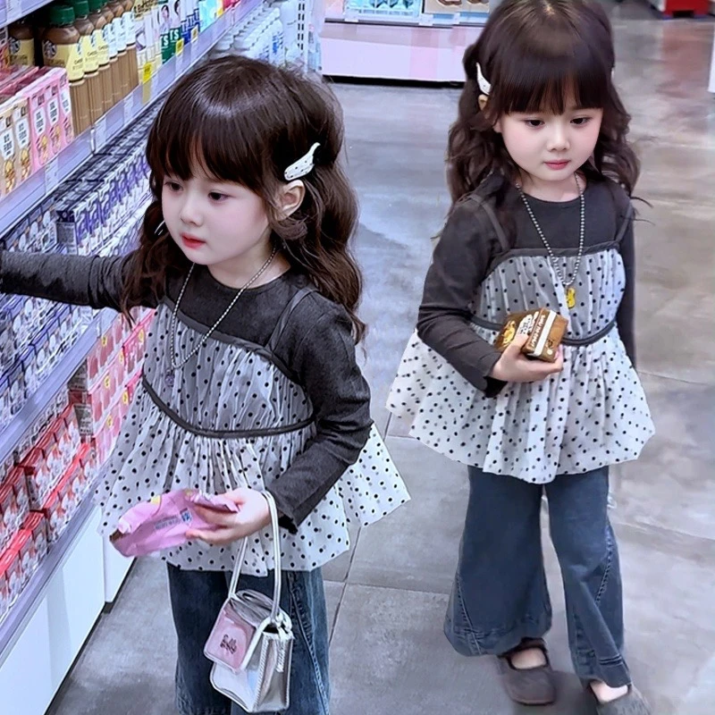 韩系穿搭女童秋套装2025新款儿童长袖t恤波点吊带牛仔裤三件套