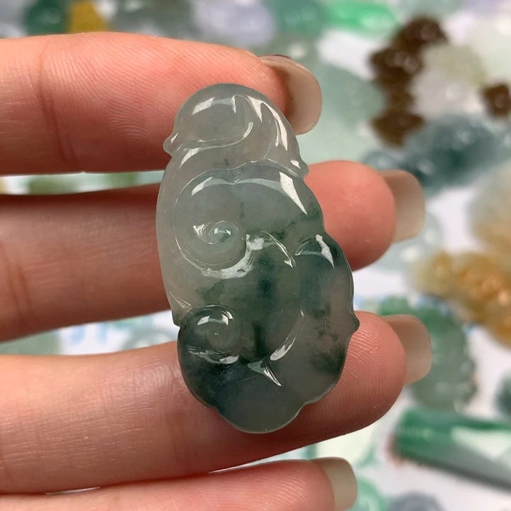 星***星翡翠未镶嵌颈饰翡翠