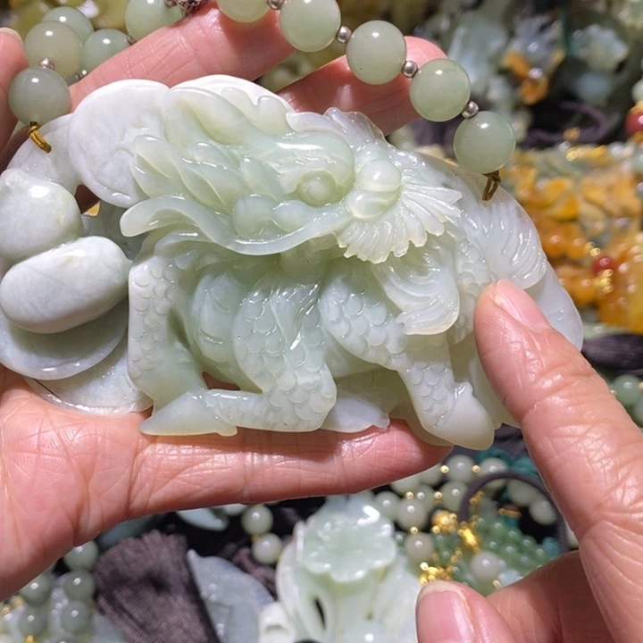 岫玉岫玉吊坠未镶嵌