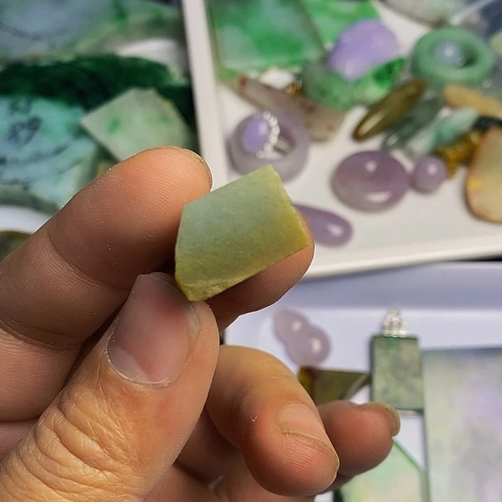 翡翠散珠天然翡翠A货挂件