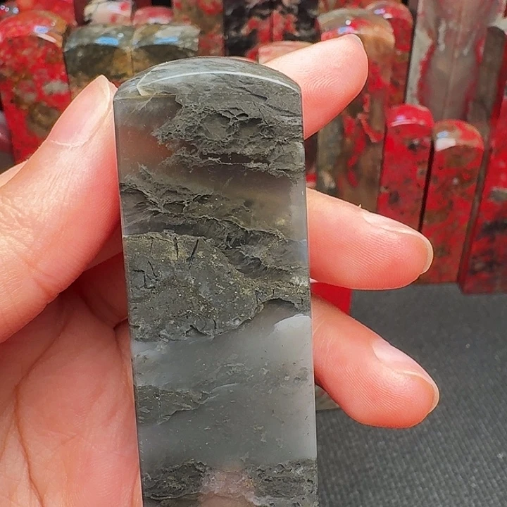 昌化石印石大*精品昌化鸡血石