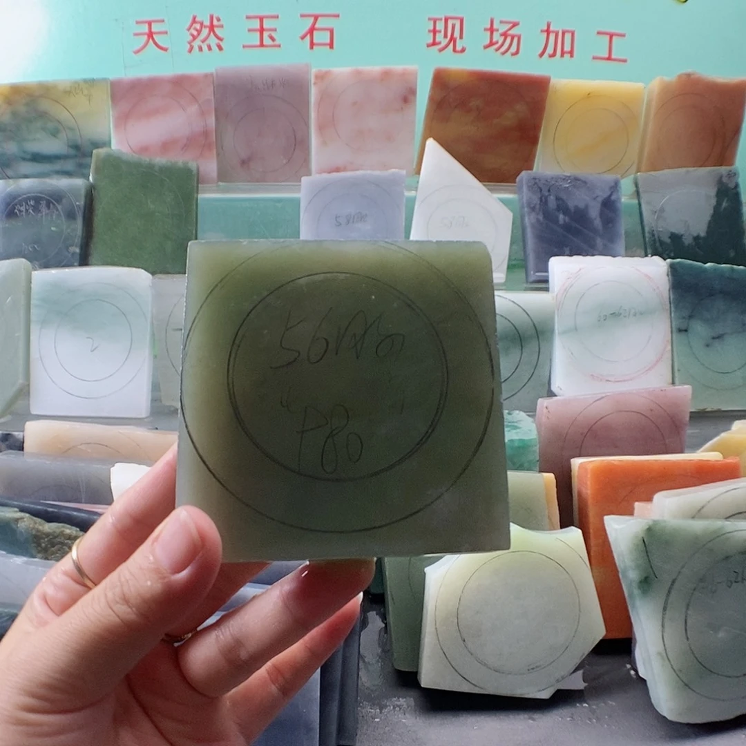 和田玉手镯未镶嵌手镯定制