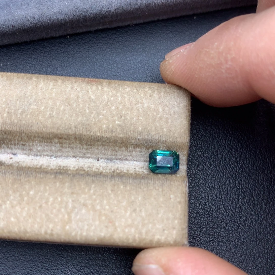 裸石蓝宝石1.04ct无烧