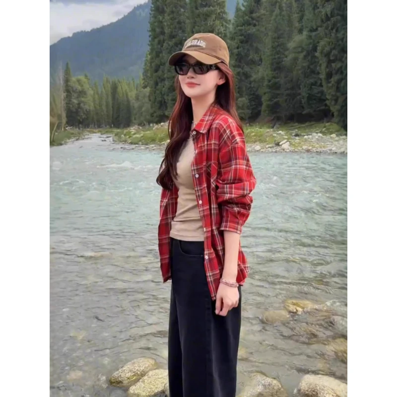 2025年早秋新款复古长袖格子衬衫外套女装宽松显瘦休闲防晒衣开衫