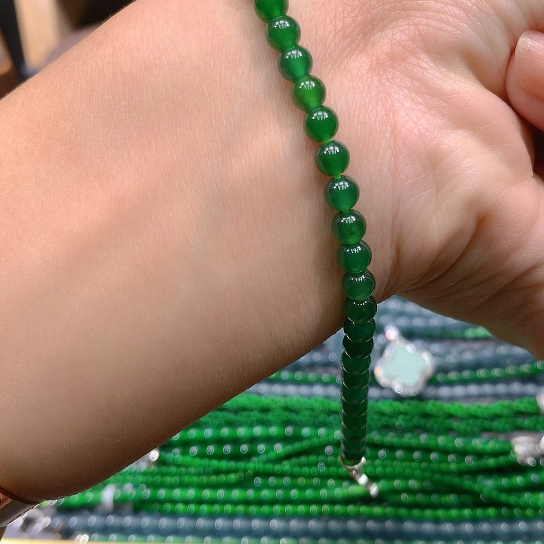 翡翠手串未镶嵌天然翡翠