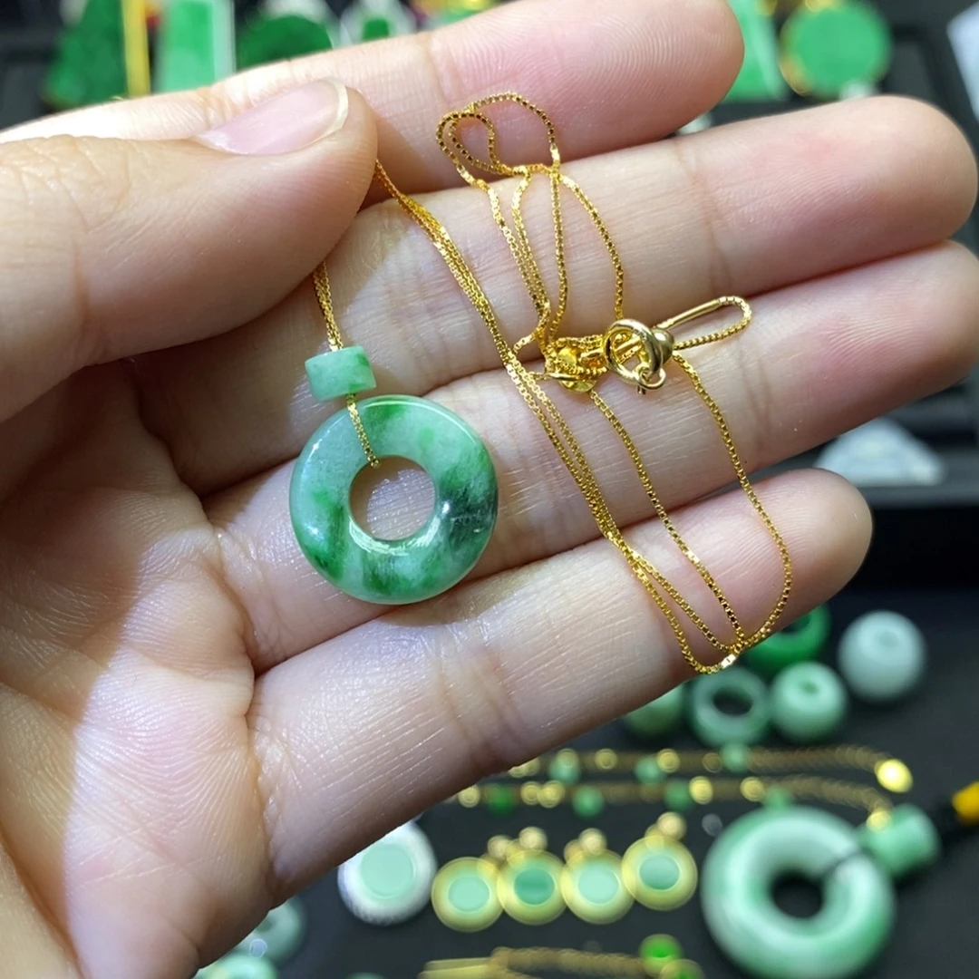 翡翠银S925镶嵌项链有纹裂