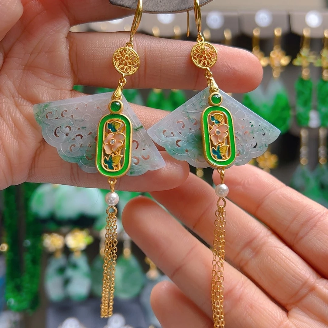 未镶嵌翡翠耳饰赛***C翡翠