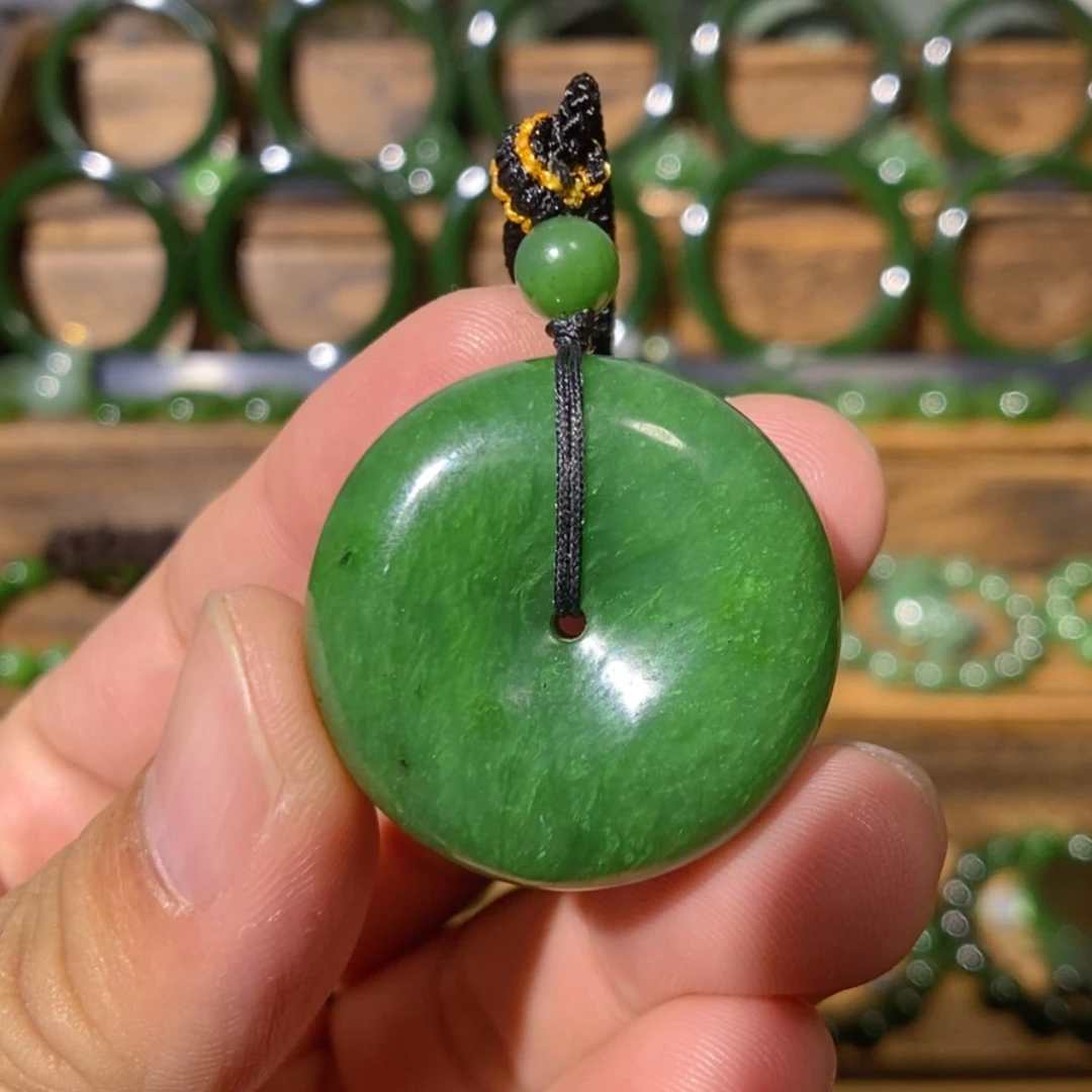 【闪购商品】吊坠(不含链)未镶嵌和田玉加拿大碧玉平安扣 30