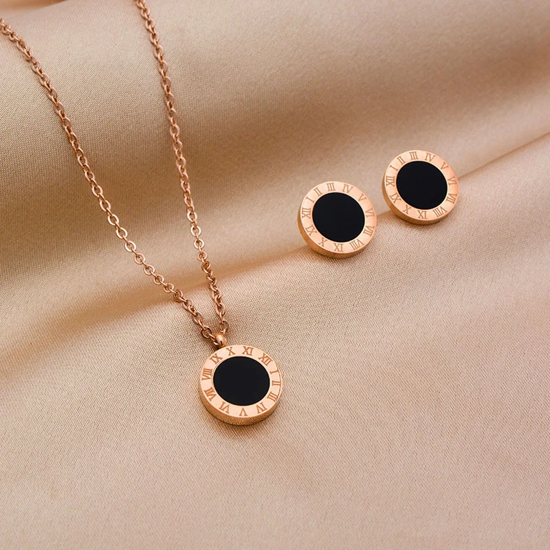 钛钢亚克力项链钛钢项链百搭法式简约不掉色锁骨链小众设计轻奢耳