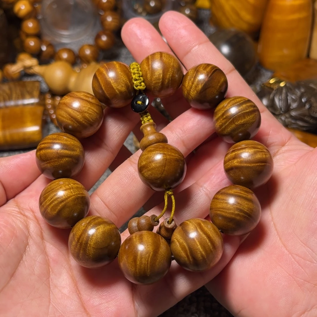 金丝楠枯木花纹小叶