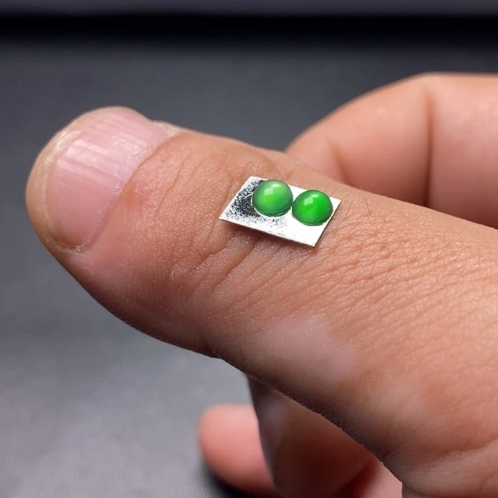 定制翡翠未镶嵌材料