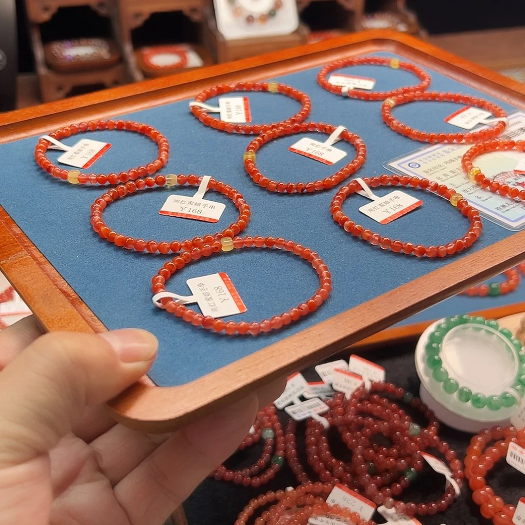 南红玛瑙未镶嵌手链