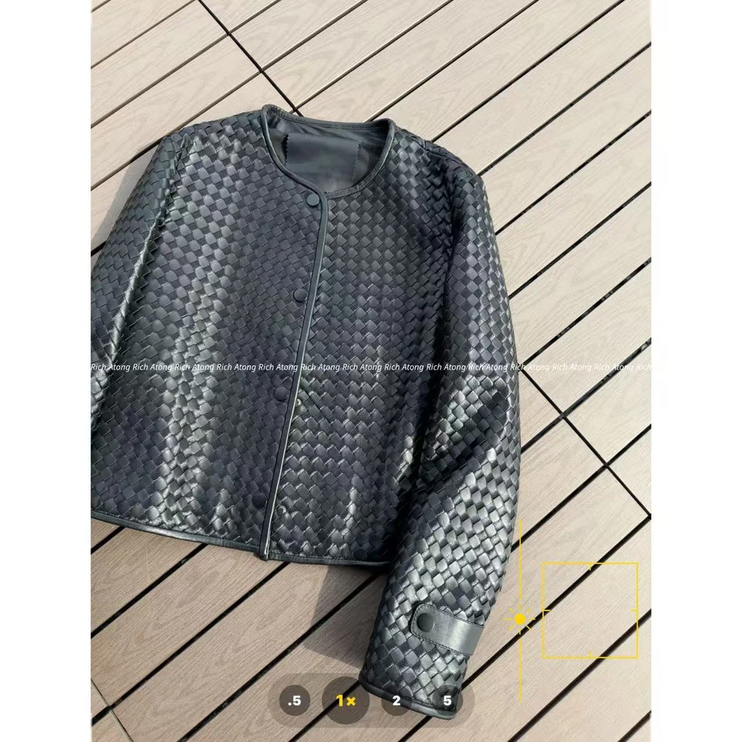 atong/阿彤-【B了V】-2025 A级！格纹圆领100%sheepskin皮衣0618-14