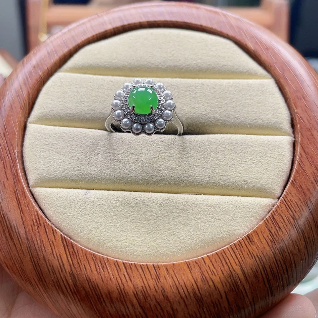 翡翠未镶嵌颈饰天然翡翠Ａ货