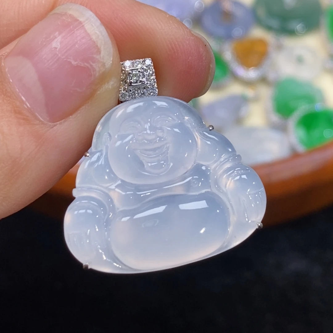 翡翠吊坠(赠链)18K金镶嵌