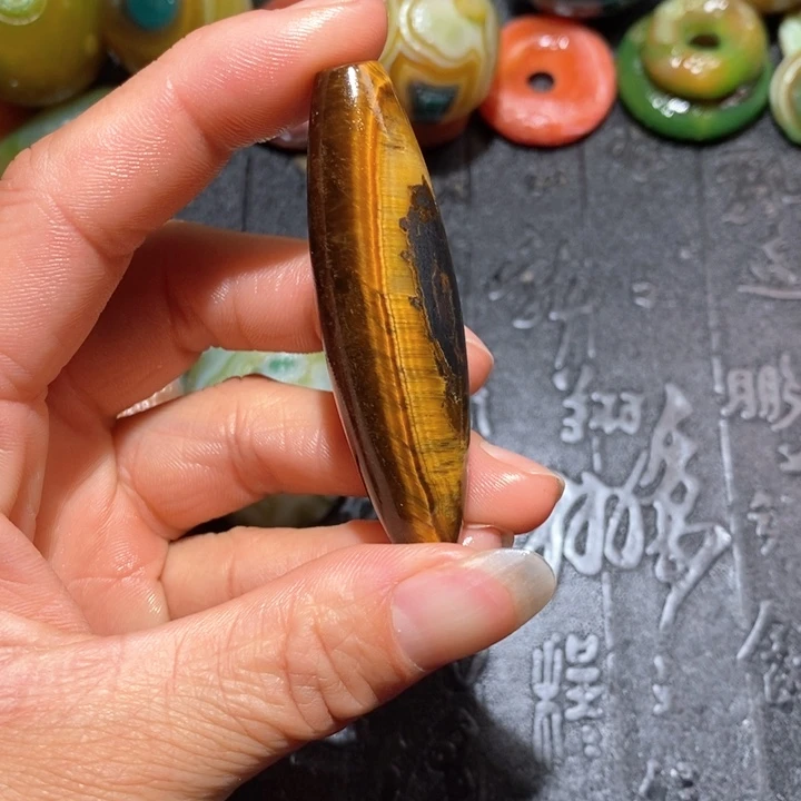 玛瑙/玉髓颈饰未镶嵌君*