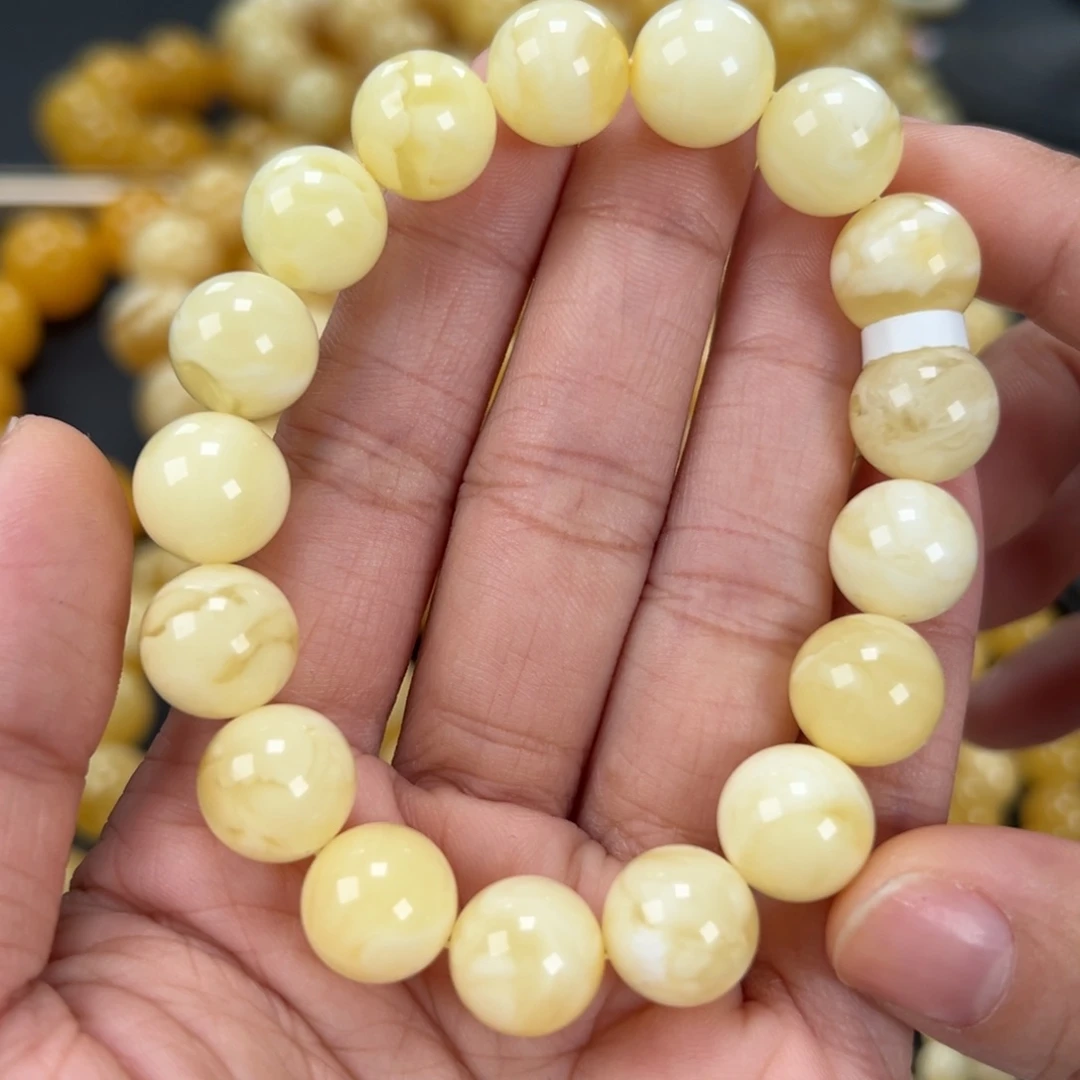 琥珀未镶嵌手链17.5克