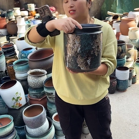 口21高24，瑕疵口磕碰。