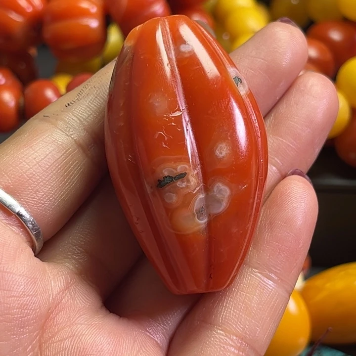 颈饰玻璃清*琉璃…………….
