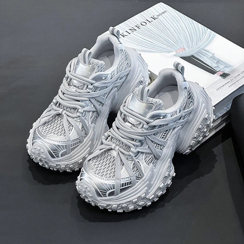 小众欧货厚底增高轮胎鞋女老爹鞋白色绑带运动休闲鞋复古女鞋