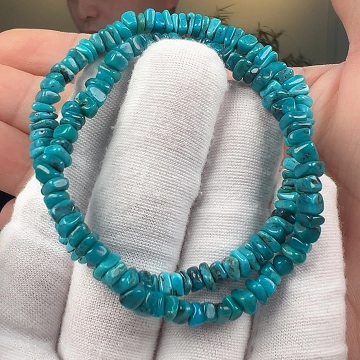 绿松石未镶嵌珠宝奇石多样性发货发一条