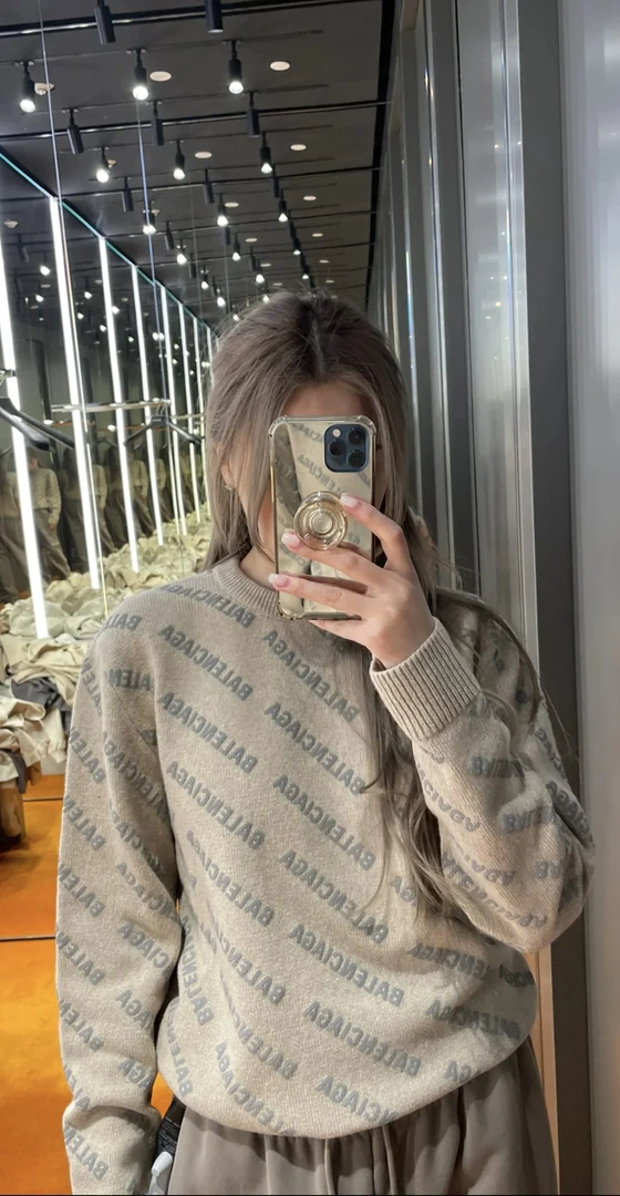 99新 Balenciaga/巴黎世家  aa一八四三 山羊绒 毛衣 xs码 98新