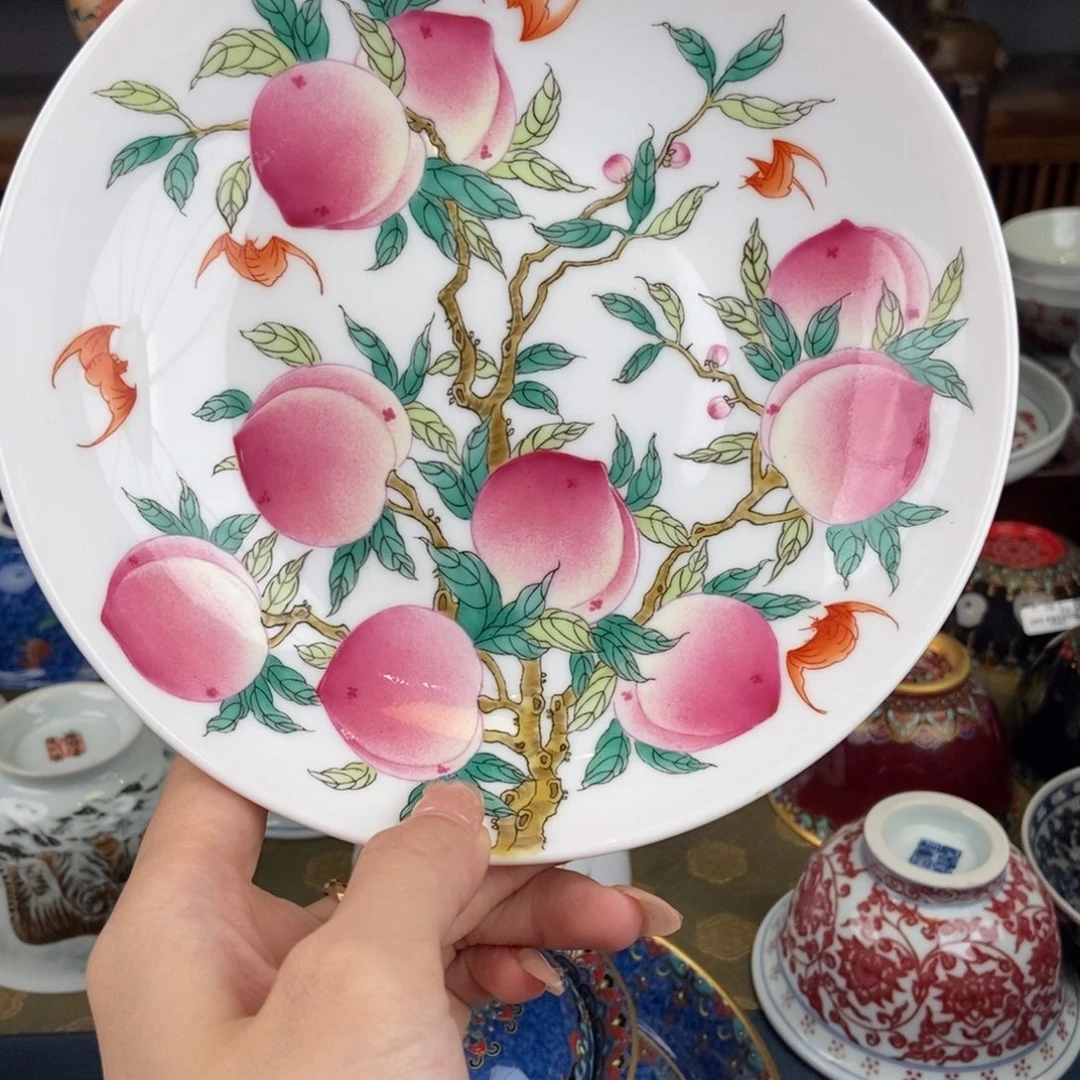 陶瓷艺术家的作品是一种非常高兴