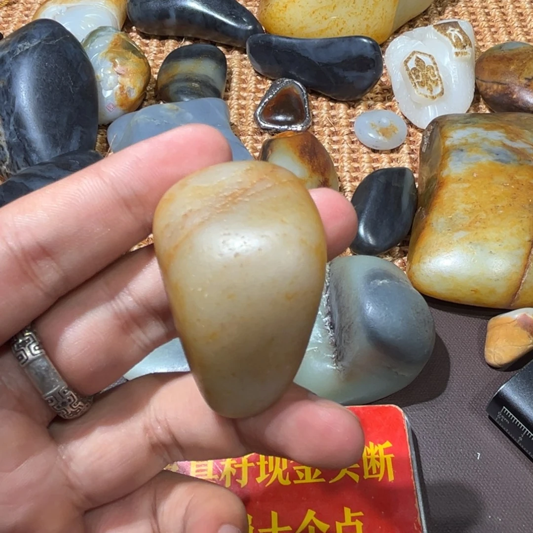 定制和田玉和田玉真皮真籽