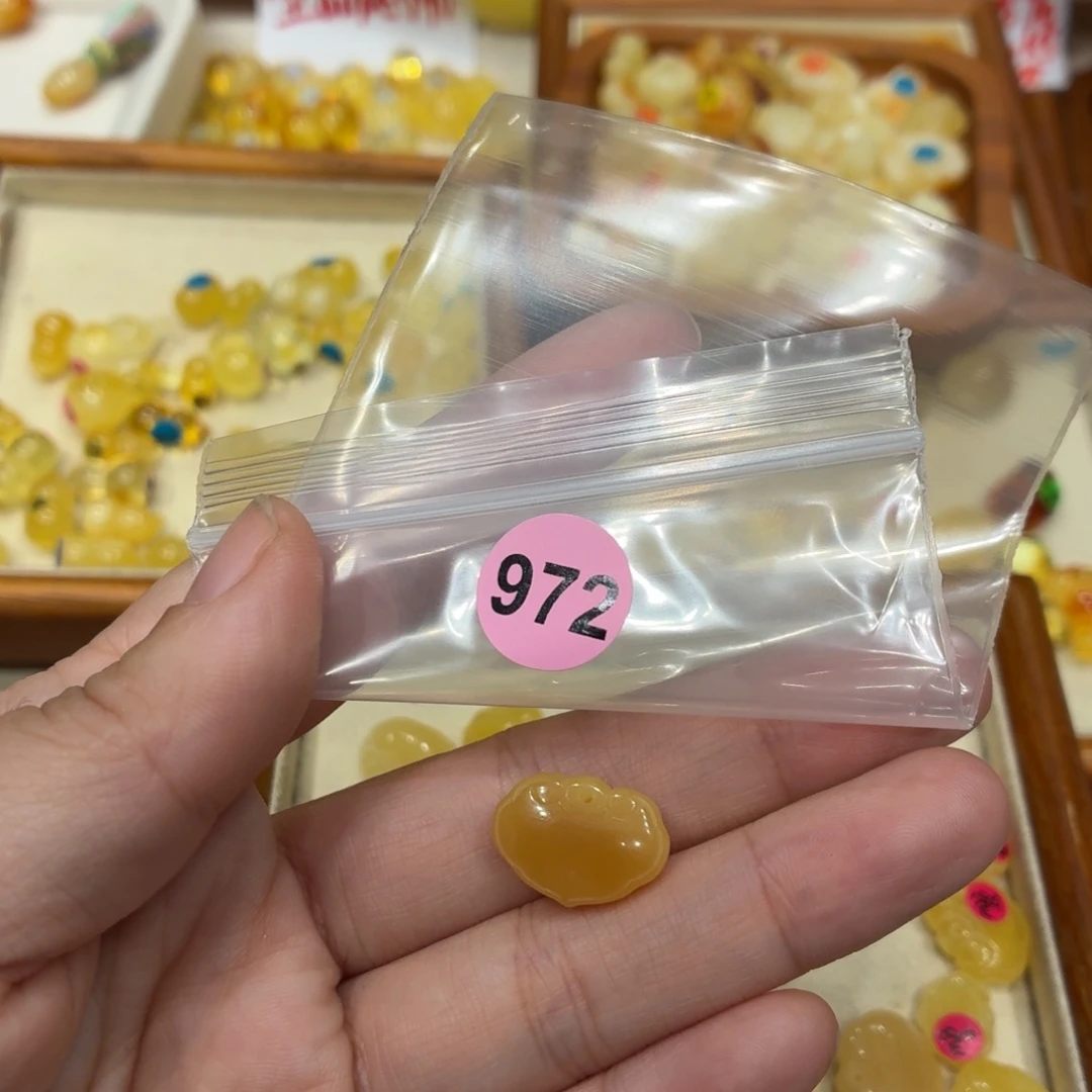 安***苏琥珀未镶嵌珠宝奇石