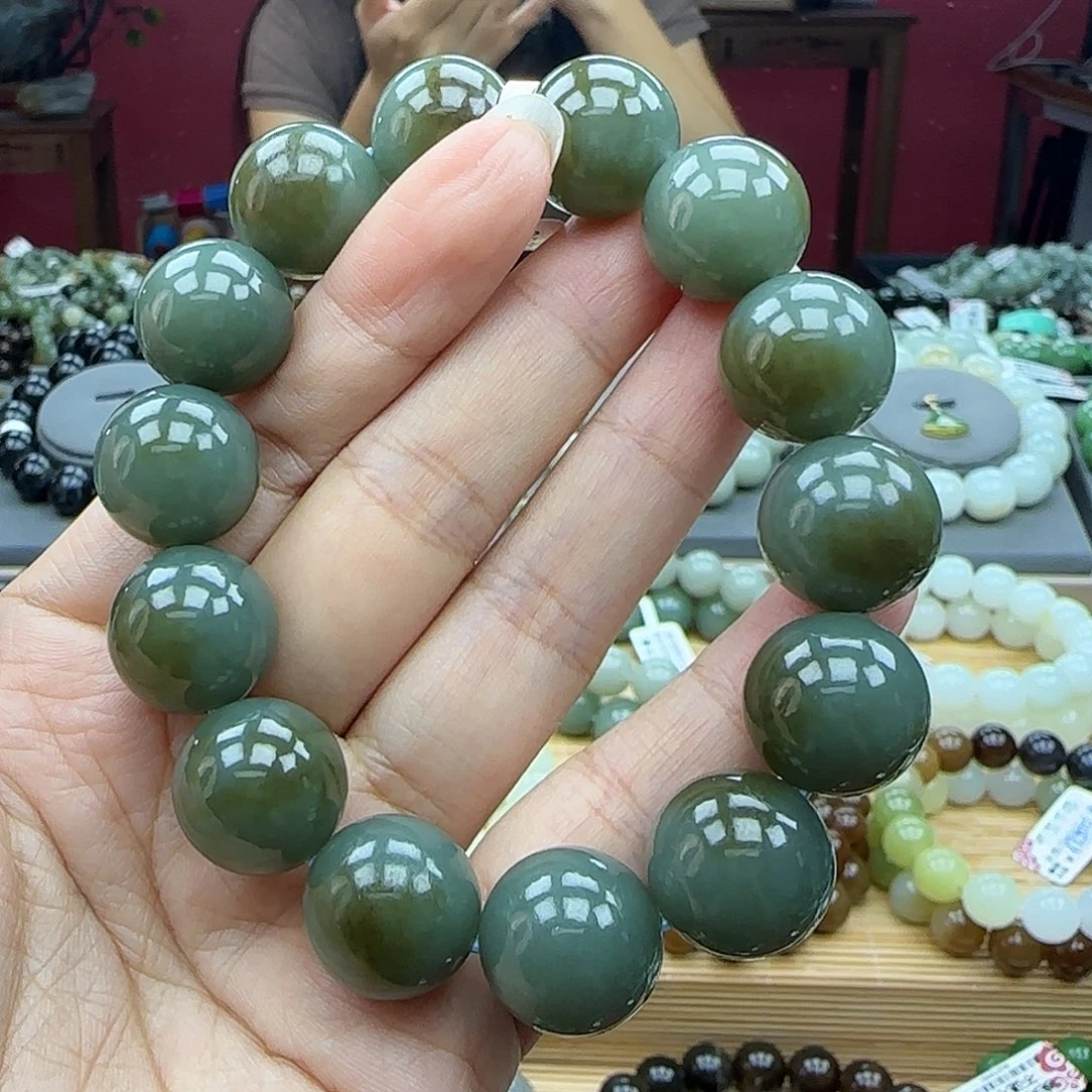 解***药和田玉未镶嵌手串