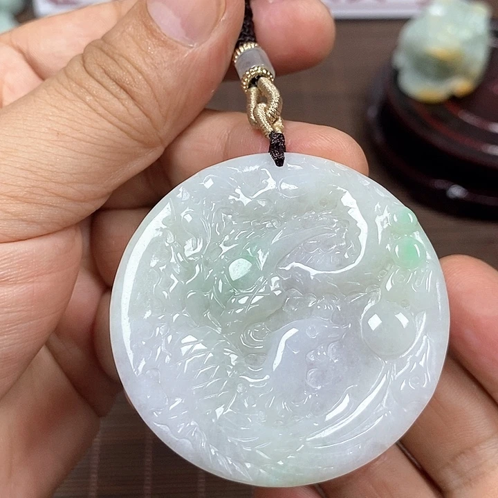 颈饰未镶嵌翡翠天然翡翠玉A货配证书