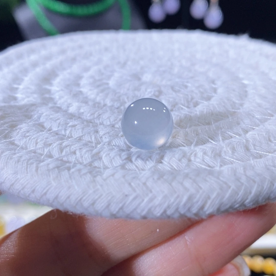 翡翠未镶嵌颈饰翡翠冰蓝圆珠10+mm