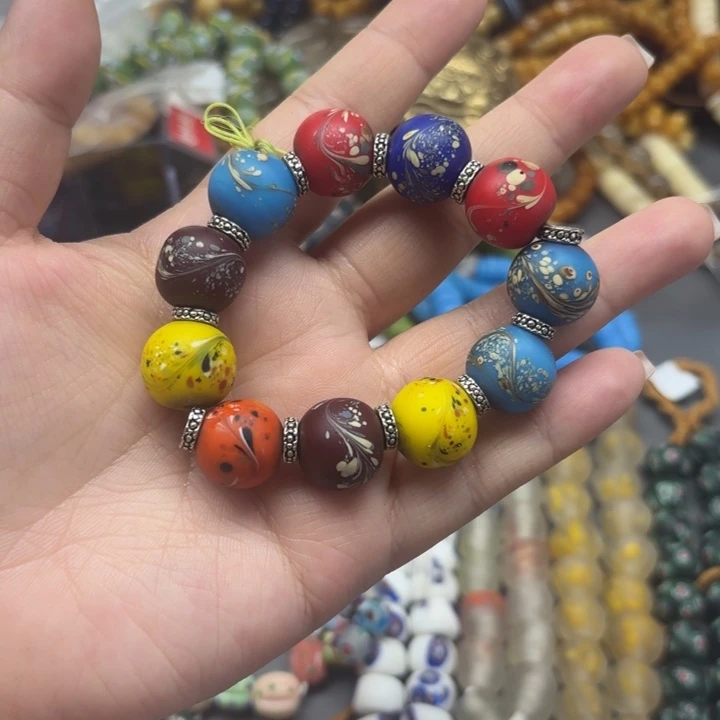 颈饰玻璃一颗卡15，喊我选