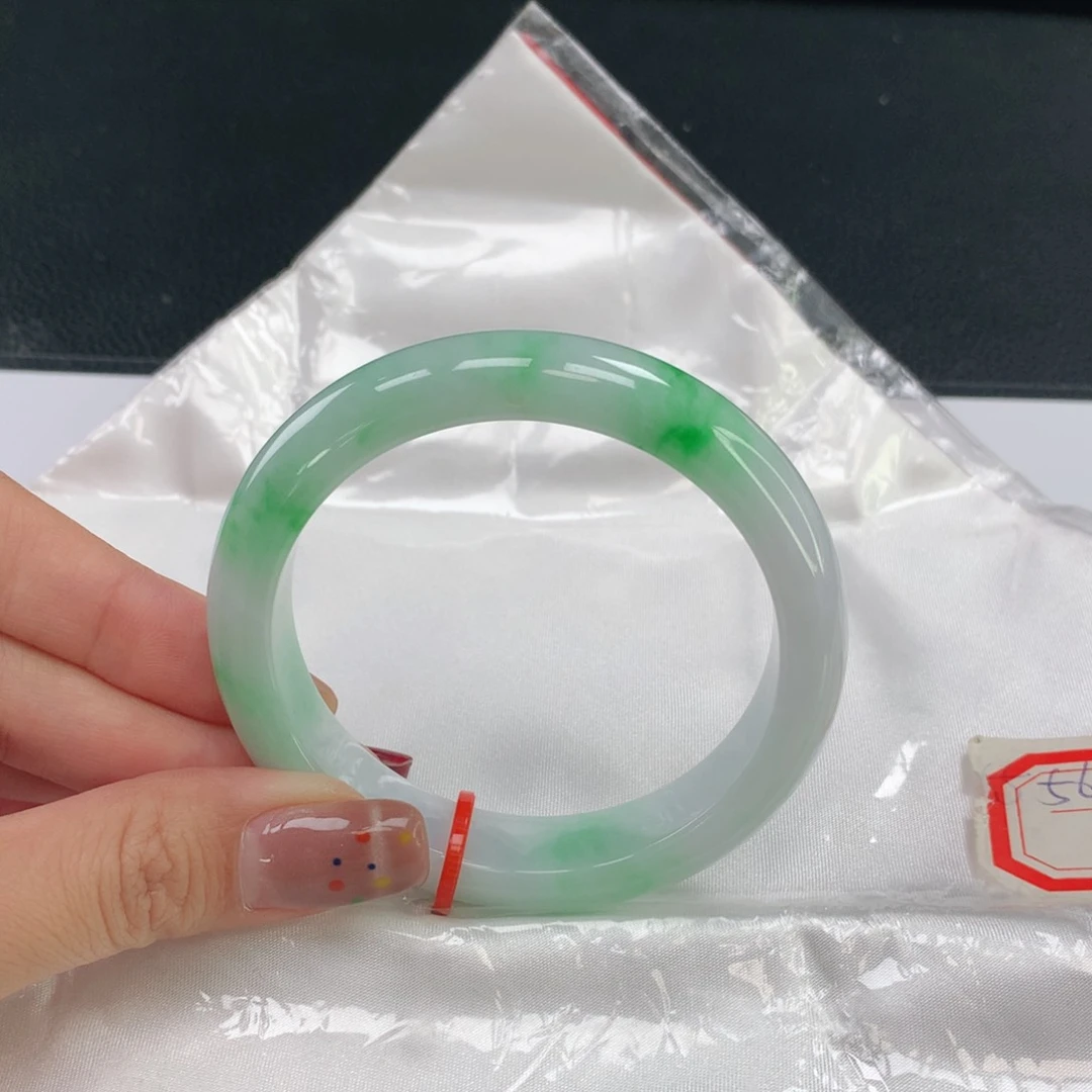 未镶嵌手镯翡翠019