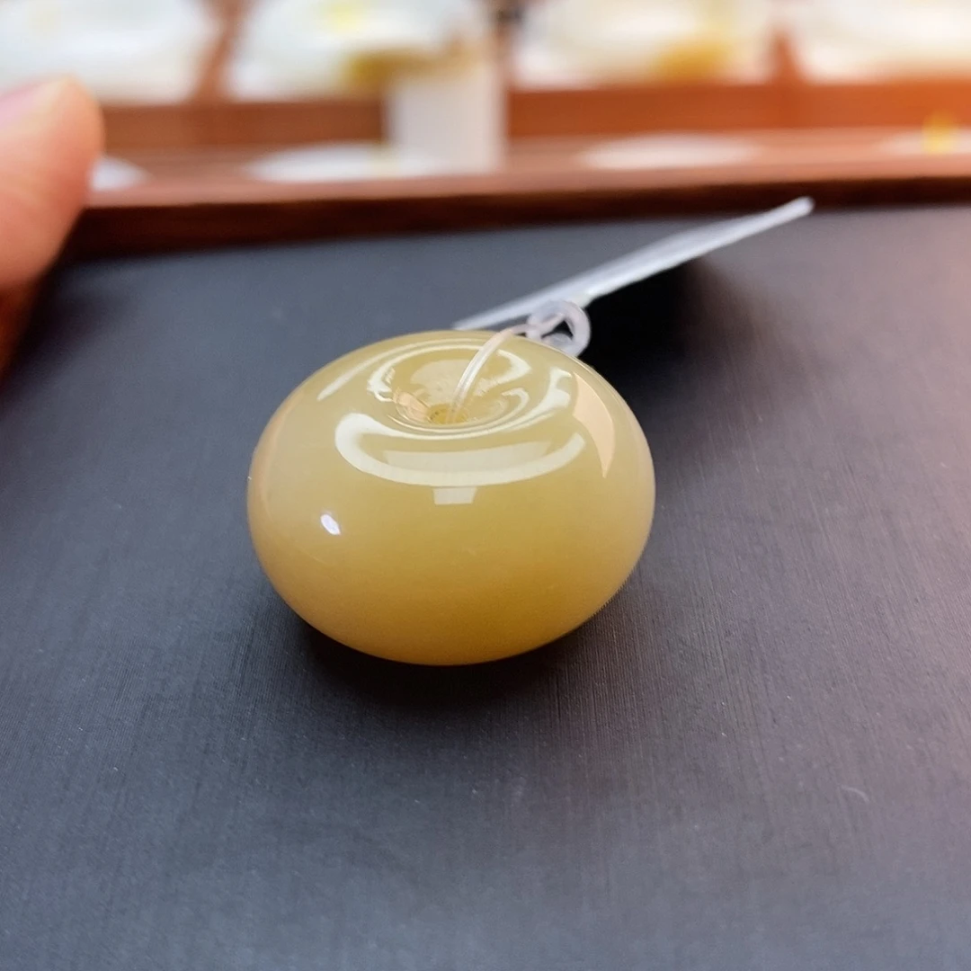 和田玉（糖玉）未镶嵌颈饰