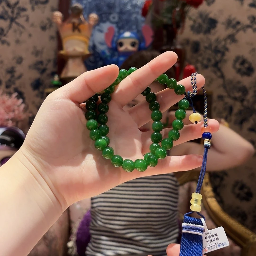 和田玉未镶嵌颈饰颈饰