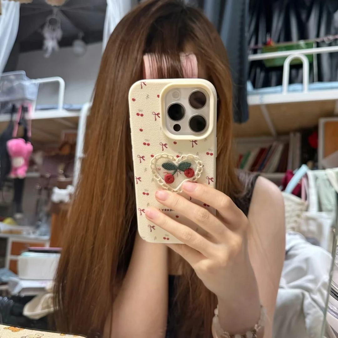 七壳子樱桃蝴蝶结适用苹果15Pro手机壳13硅胶XSMax/xr/12女16/14p
